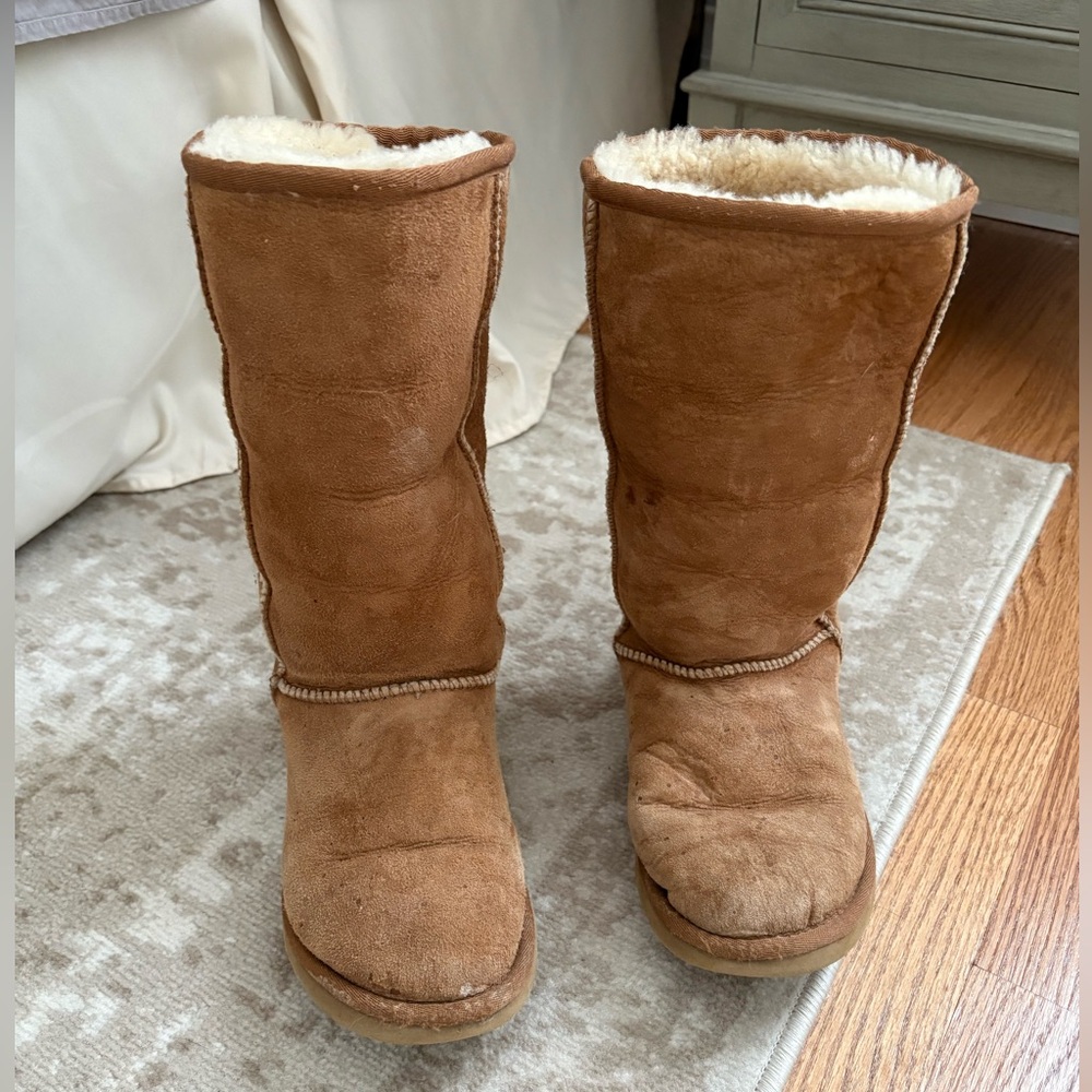 Tall Ugg boot